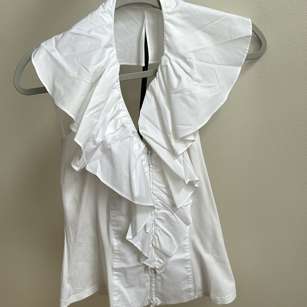 Anne Fontaine White Ruffled Sleeveless Blouse